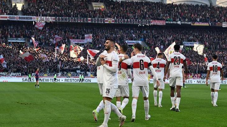 Stuttgart, RB Leipzig'i 5 golle devirdi!