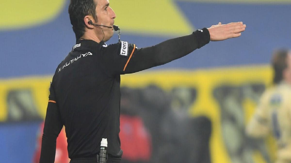 Süper Lig'de erteleme maçlarının hakemleri belli oldu