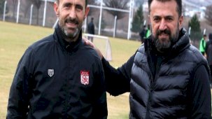 Ampute Milli Takımımızın eski hocası Osman Çakmak, Bülent Uygun'un ekibinde