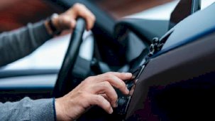 Araç alacaklara önemli uyarı! Fiyatlar yüzde 25 düştü