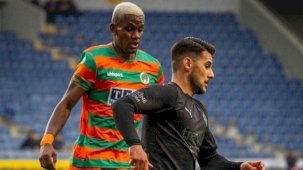 Atakaş Hatayspor, Corendon Alanyaspor karşısında üstünlüğünü koruyamadı!