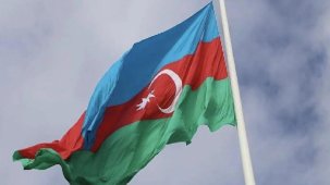 Azerbaycan'da cumhurbaşkanı seçimi için aday sayısı 3 oldu