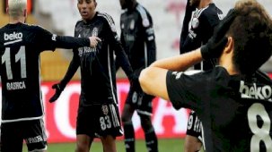 Beşiktaş'a Sivas şoku! Kartal'ın galibiyet hasreti 3 maça çıktı