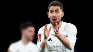 Beşiktaş'tan orta saha atağı! Jorginho ile ilk temas kuruldu