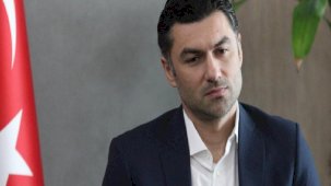 Burak Yılmaz, Kayserispor'la sözleşme imzaladı