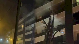 Çevredekiler haber verdi dehşet ortaya çıktı: Eşini ve bebeğini odaya kilitleyip evi ateşe verdi