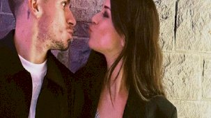 Devrim Özkan Galatasaraylı sevgilisi Lucas Torreira ile Ege'ye gitti! Aşk dolu anlar