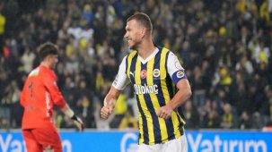 Edin Dzeko, Konyaspor karşısında hat-trick yaptı