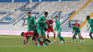 Erzurumspor 90+6'da üçlük attı: 1-0