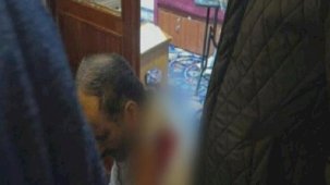 Fatih Camii imamına bıçaklı saldırı! Vali Gül: Fail yakalandı, emniyetimiz olayı çok yönlü inceliyor