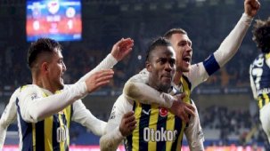 Fenerbahçe, Başakşehir'i 90+4'te yıktı! 2 kırmızı çıktı