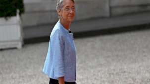 Fransa Başbakanı Elisabeth Borne istifa etti