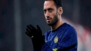 Hakan Çalhanoğlu reddettiği teklifi açıkladı! 'Inter'e minnettarım'