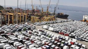 İhracatta tüm zamanların rekoru! Otomotiv sektörü 2023'te ihracat lideri oldu