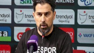 İlhan Palut: Hakemler oynatsın biz de oynayalım!