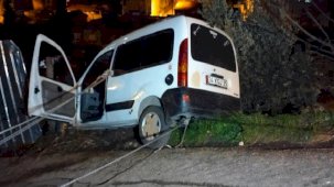 İnşaat alanına düşmekten teller sayesinde son anda kurtuldu