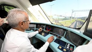 İstanbul'a demiryolu müjdesi! Bakan Uraloğlu açıkladı: Bu yıl içinde ihaleye çıkacak