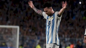 Lionel Messi'nin milli takım forması emekliye ayrılacak