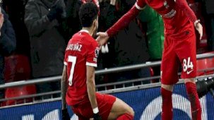 Liverpool, Chelsea engelini 4-1'le geçti!