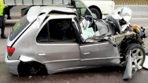 Memleketlerine giden polis memurları kaza yaptı! 1 ölü, 1 yaralı