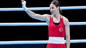 Milli boksör Buse Naz Çakıroğlu, Paris'te altın madalya istiyor