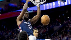 NBA'de 70 sayı barajını geçen oyuncular arasına Joel Embiid de girdi