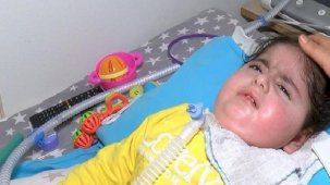 SMA'lı Havvanur'un 1 kilo daha almaması gerekiyor