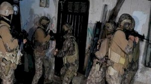 Son dakika... 11 ilde operasyon: 18 ülke tarafından aranan 56 kişi yakalandı