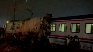 Tekirdağ’da yolcu treni beton mikseri ile çarpıştı! 1 kişi yaralandı