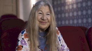 Usta oyuncu Ayla Algan hayatını kaybetti