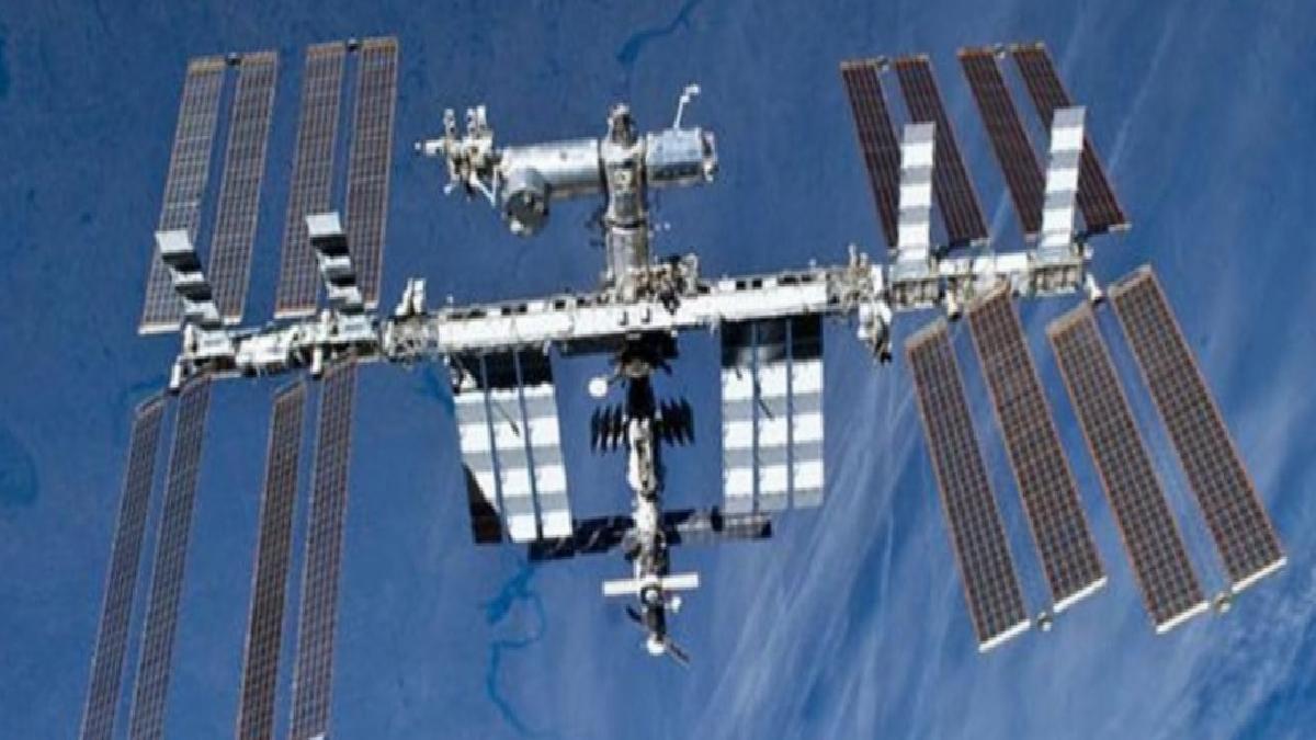 Uluslararası Uzay İstasyonu: Astronotların yörüngedeki evi bilinmeyenleri aydınlatıyor