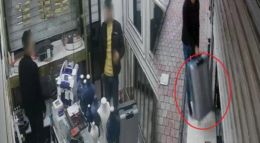 Arkadaşının dükkanından kilolarca altın çaldı! 'Sana ceza, 45 gün sonra iade edeceğim'