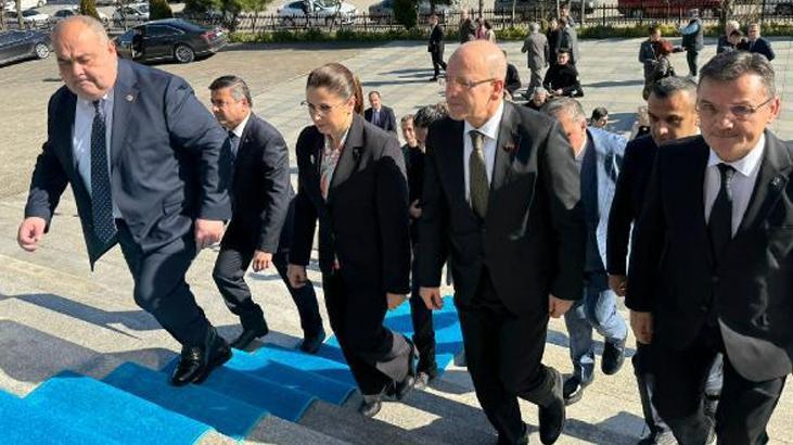 Bakan Şimşek Bartın'da! İş insanları ile buluştu
