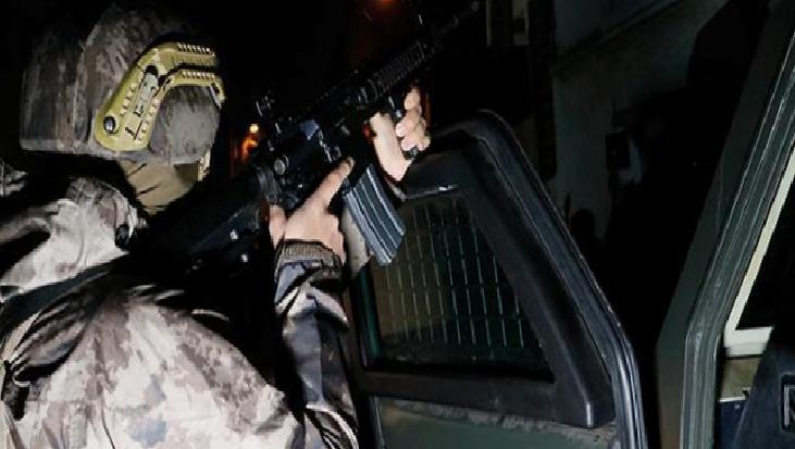 Bakan Yerlikaya duyurdu: 2 organize suç örgütü çökertildi