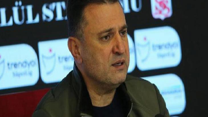 Bülent Uygun transfer teklifini açıkladı: Rey Manaj'ın fiyatı 15 milyon euro