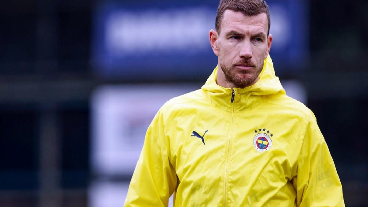 Edin Dzeko: Şampiyonluk için Galatasaray ile sonuna kadar savaşacağız