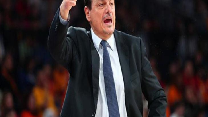Ergin Ataman'dan galibiyet sonrası Fenerbahçe'ye gönderme: OAKA ne demek gösterdik!