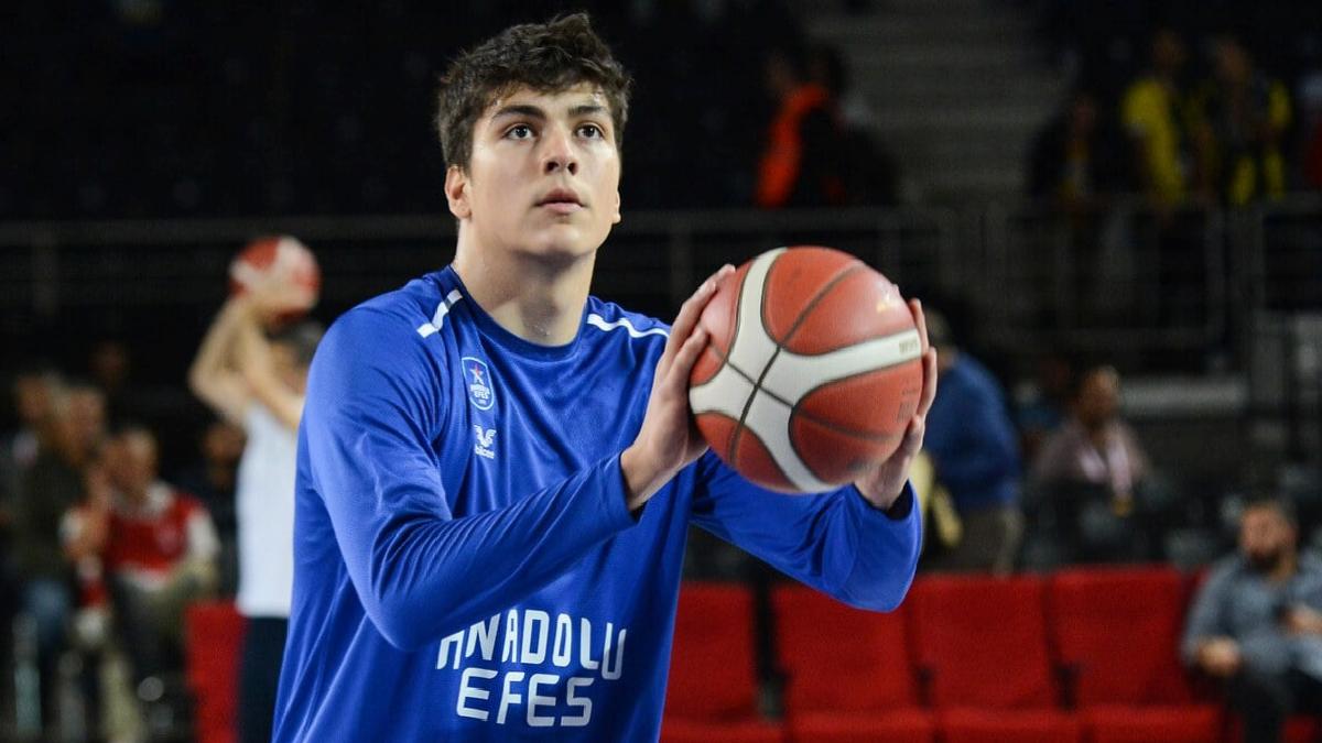 Galatasaray, Karahan Efeoğlu’nu renklerine bağladı