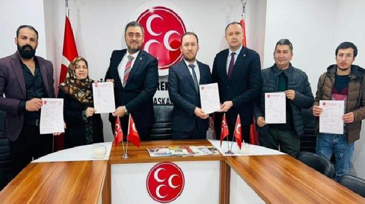 Gelecek Partisi'nde toplu istifa! MHP'ye geçtiler