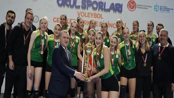 Gençlik ve Spor Bakanı Osman Aşkın Bak: Güçlü bir jenerasyon geliyor!