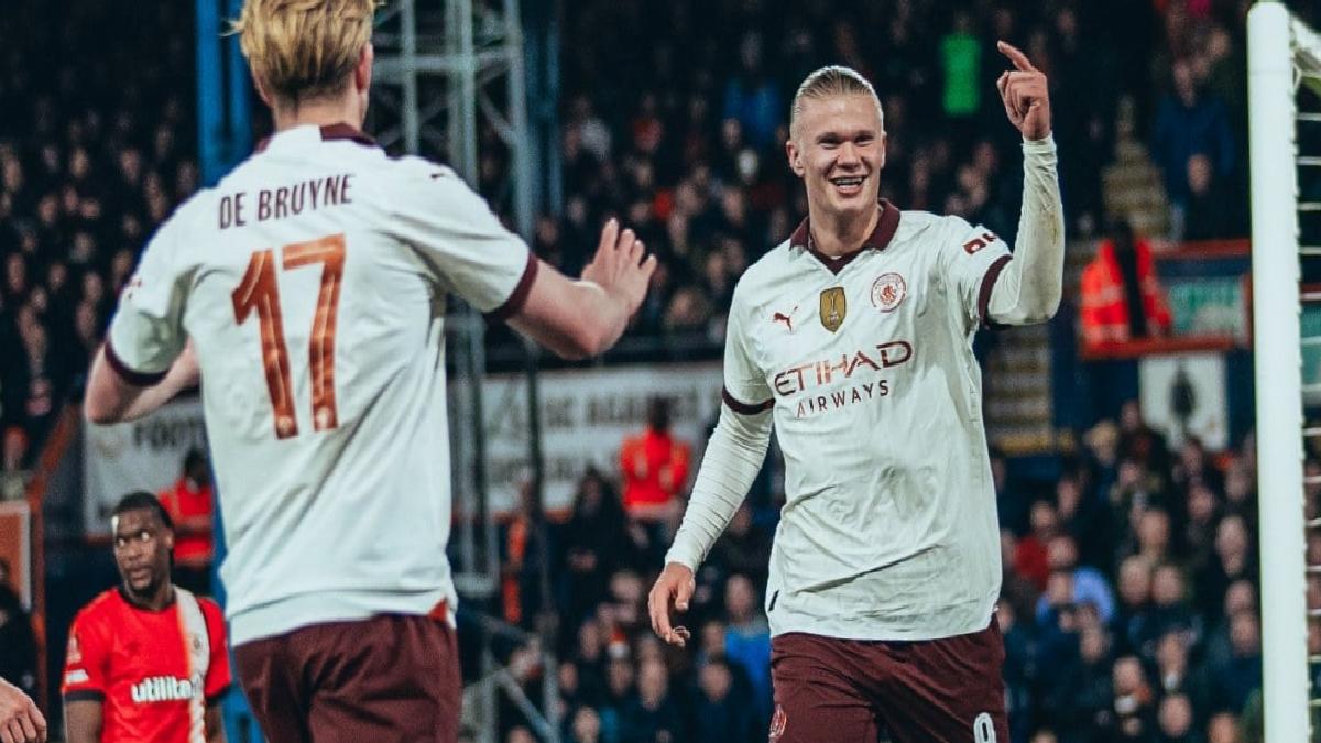 Halaand'ın 5 gol attığı maçta Manchester City farklı turladı
