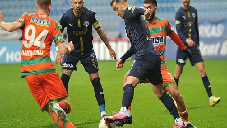 Kasımpaşa pes etmedi! Geriden gelerek Alanyaspor'u yendi
