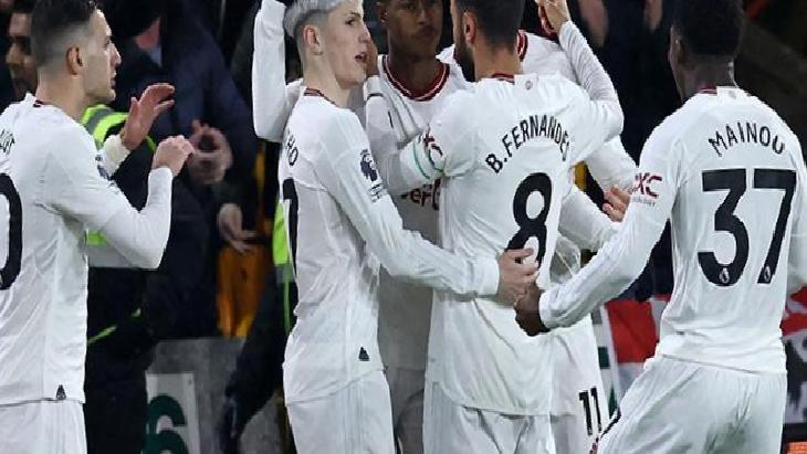 Manchester United, Wolverhampton'ı son dakikada yıktı!