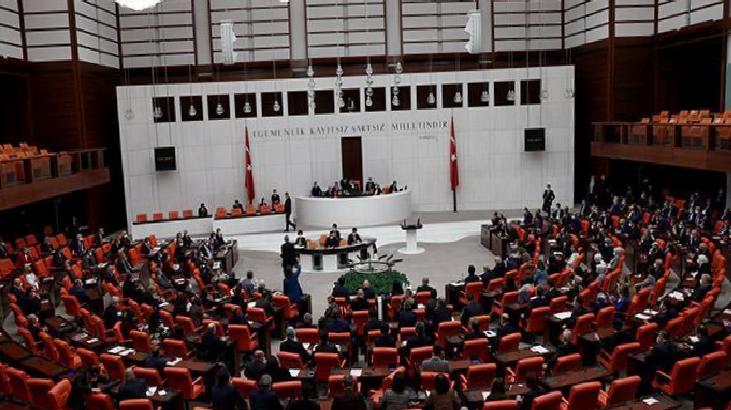 Meclis'te vekiller arasında '28 Şubat' tartışması