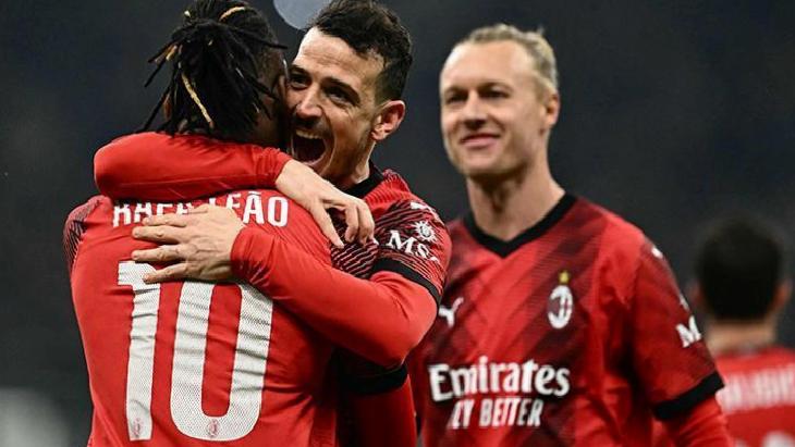 Milan, Rennes'i 3 golle devirdi!