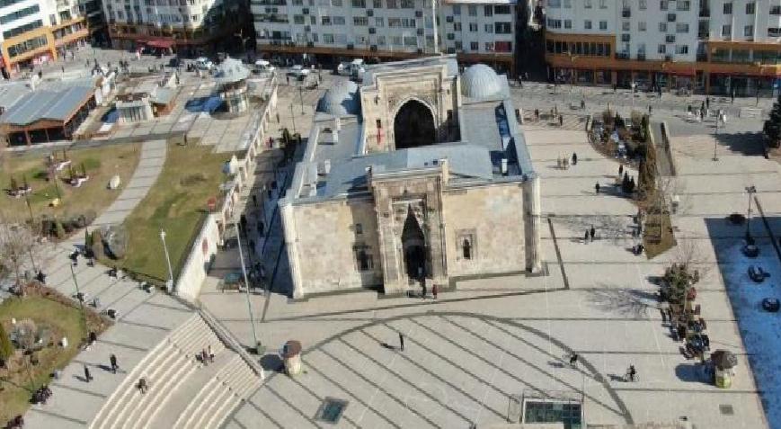 Mimarı bilinmiyor, göreni hayran bırakıyor