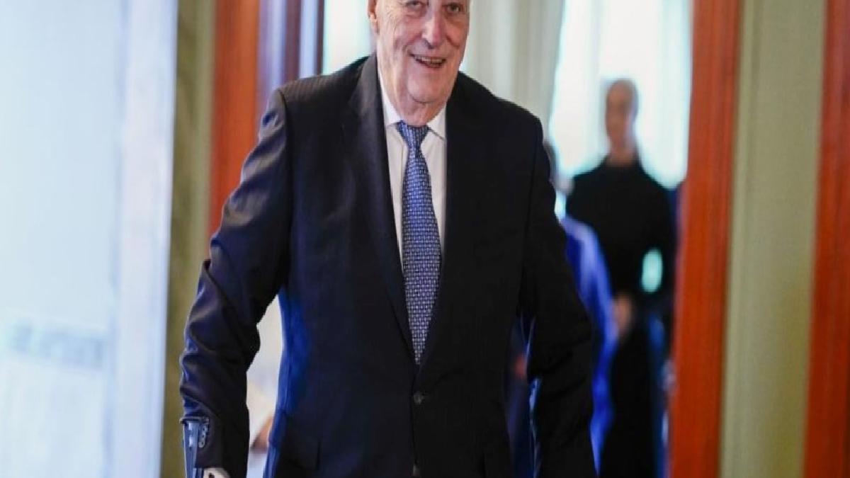 Norveç Kralı Harald, tatil için gittiği Malezya'da rahatsızlandı