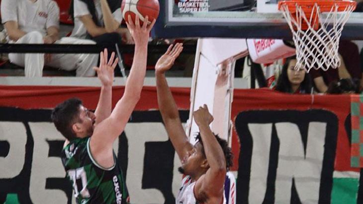 Pınar Karşıyaka'ya Darüşşafaka darbesi