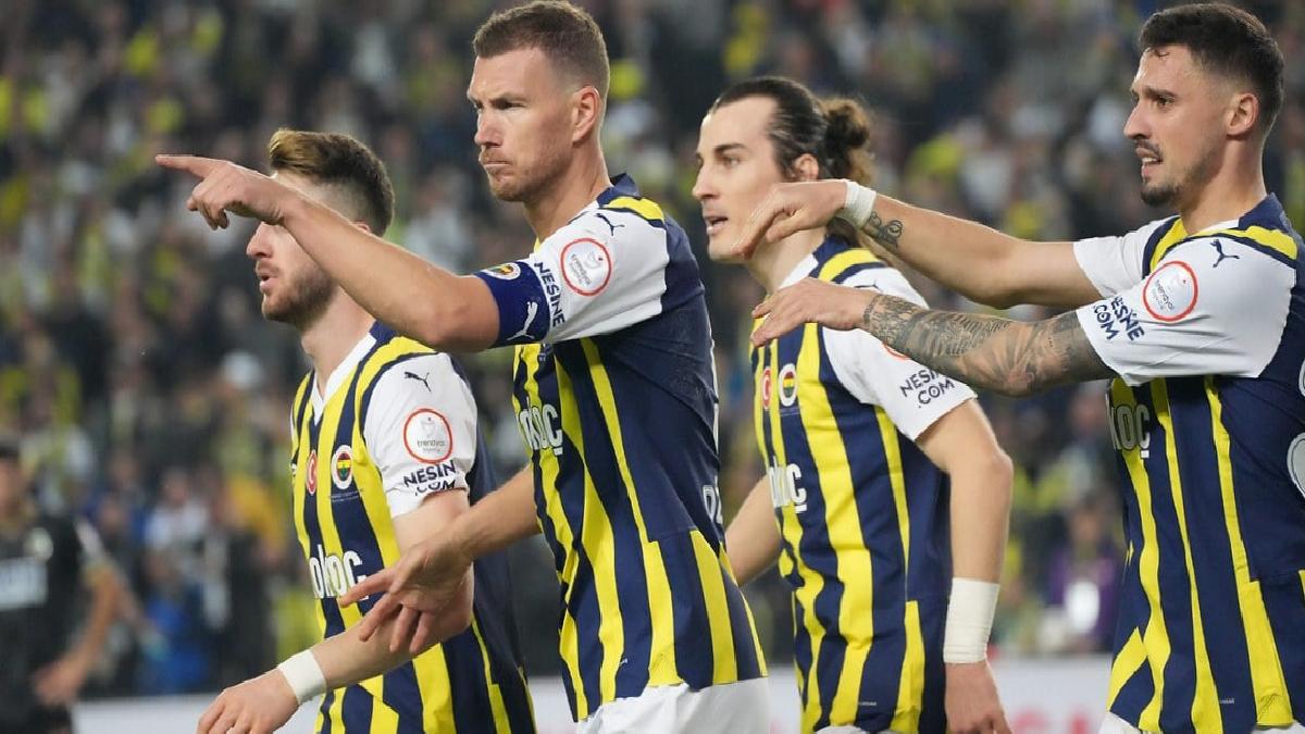 Rizespor - Fenerbahçe maçının muhtemel 11'leri