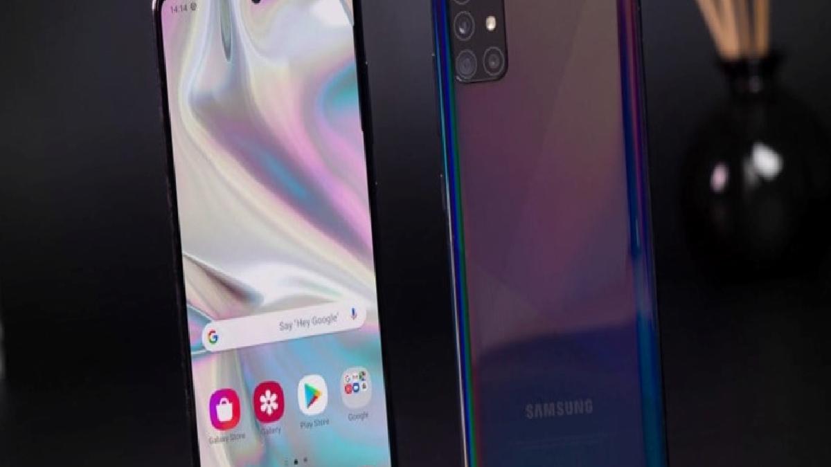 Samsung, güncelleme desteğini kestiği telefonları açıkladı